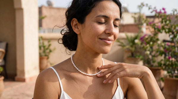 Freshwater Pearl Jewelry for Every Kind of Gift: freshwater pearl choker worn, personalized jewelry in 304L stainless steel