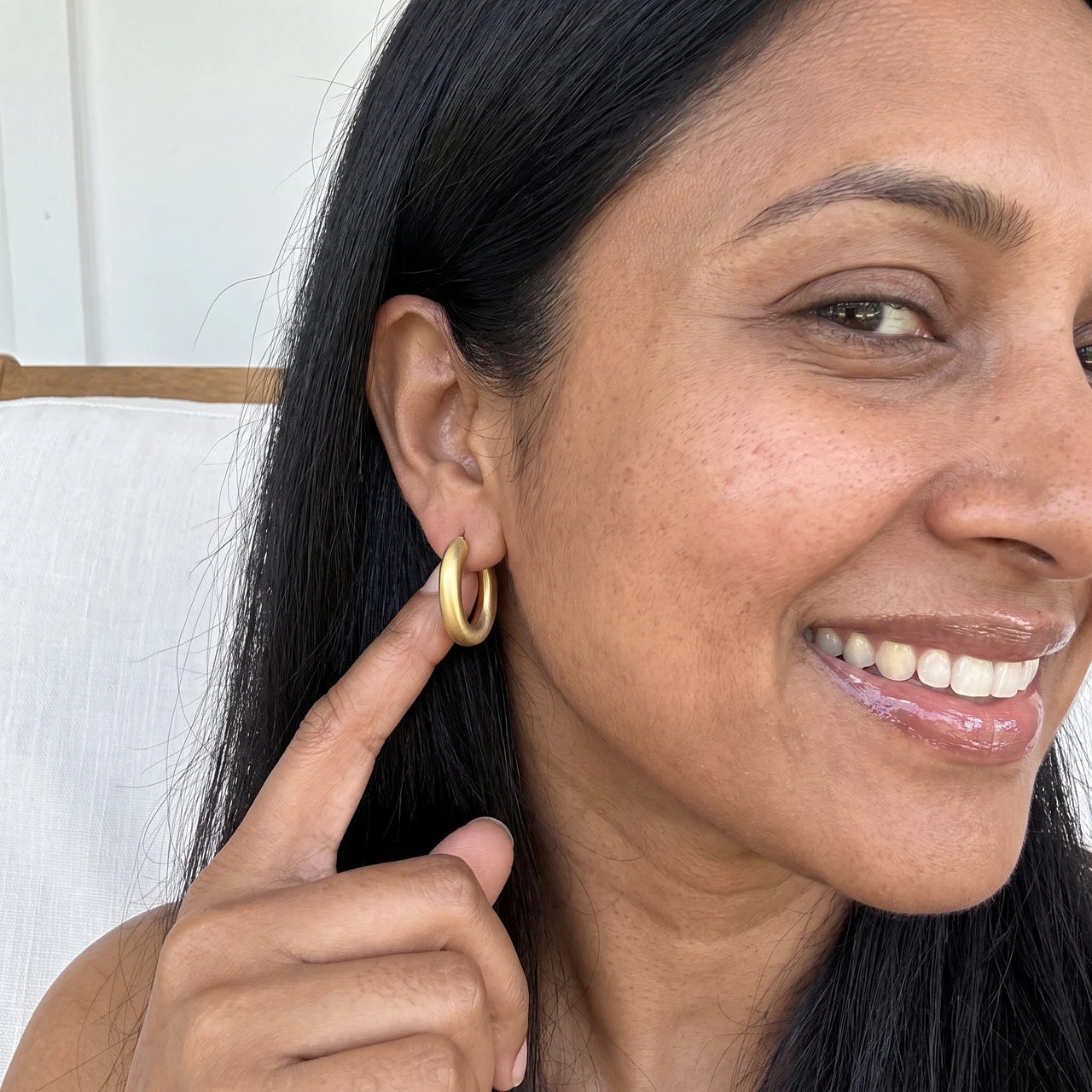 Oval hoop earrings — worn, real size, gold | SKU: lesmates