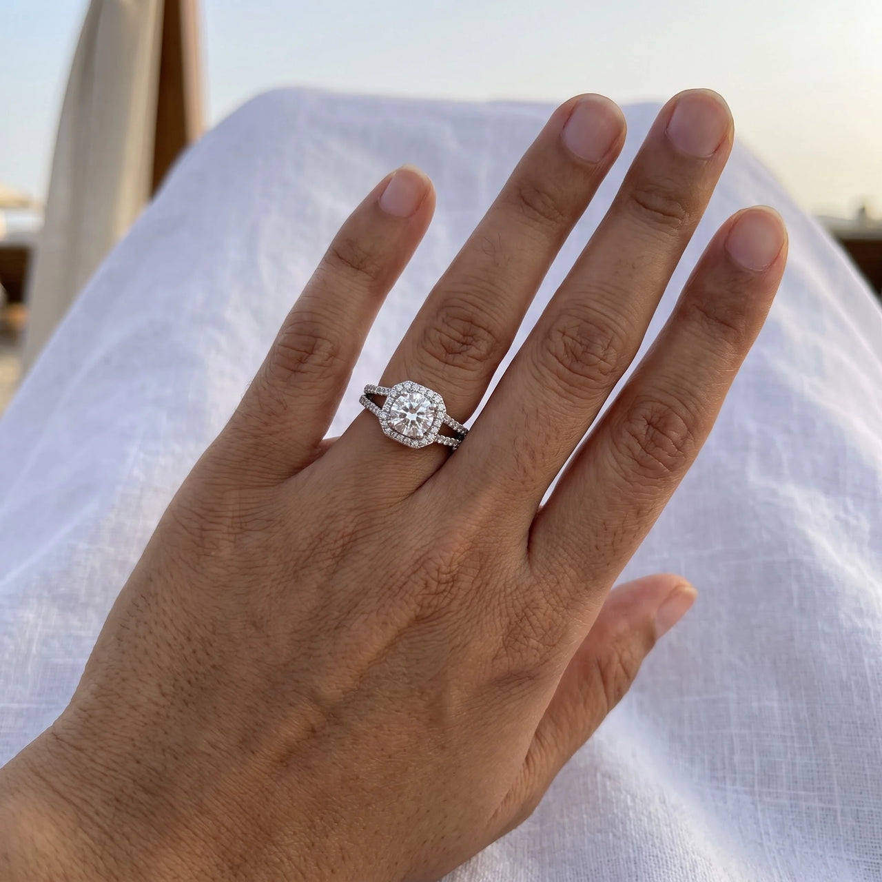 Halo ring — worn, real size, silver | SKU: 346060-4.5-silver